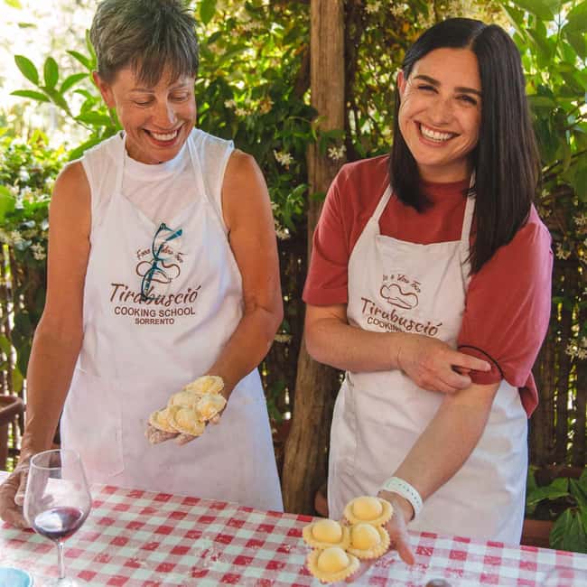 Sorrento: Pasta Making Class - The Chef and Guide’s Teaching Style