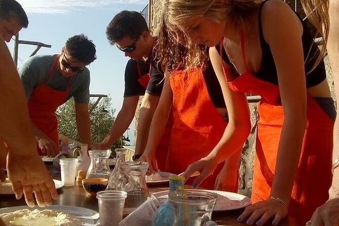 Sorrento Pizza Class with Wine, Limoncello and Transfer Included - Overall Value and Unique Features