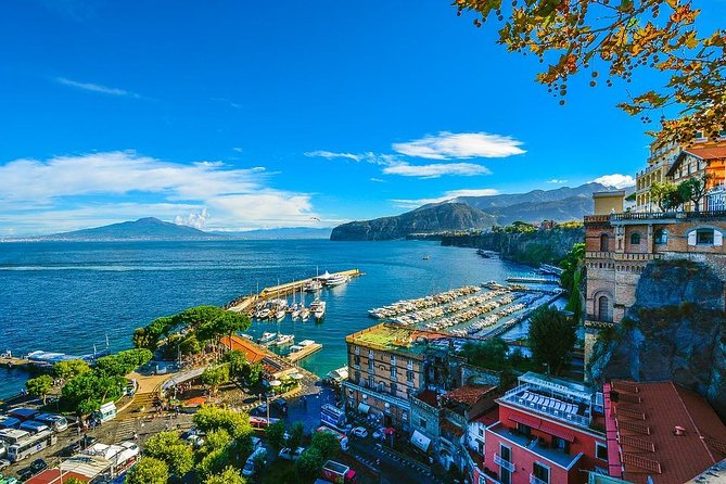 Sorrento, Pompei & Wine-Tasting: walk, visit & drink (8hour tour) - Walking Through Pompeii’s Ancient Ruins