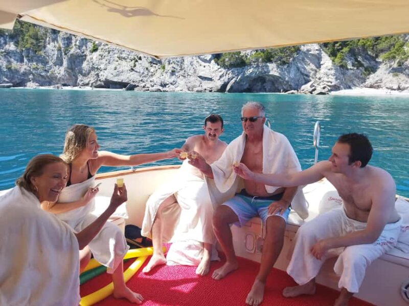 Sorrento: Private Amalfi & Positano Coast Boat Tour & Lunch - Practical Tips for a Comfortable Day