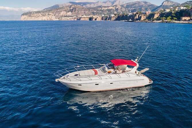 Sorrento: private boat Positano & Amalfi - Raffaelli Shamal 40 - Depart from Sorrento with Ease and Comfort