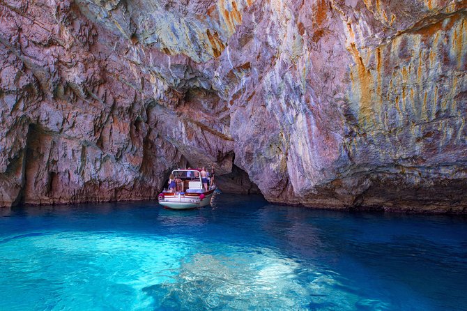 Sorrento: private boat Positano & Amalfi - Raffaelli Shamal 40 - Swimming, Snorkeling, and the Archipelago of Li Galli