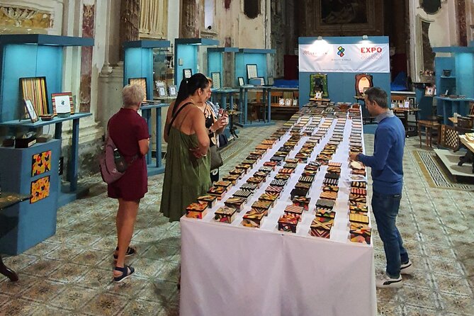 Sorrento Private Walking Tour with Guide and Limoncello Tasting - Visiting Piazza Tasso, the Heart of Sorrento