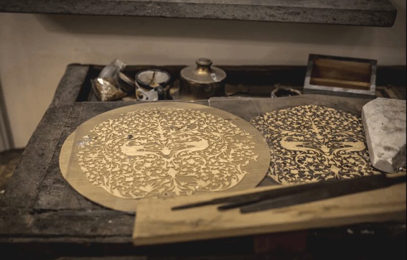 Sorrento: Sunset City Walking Tour with Limoncello Tasting - Tasting Sorrento’s Famous Limoncello