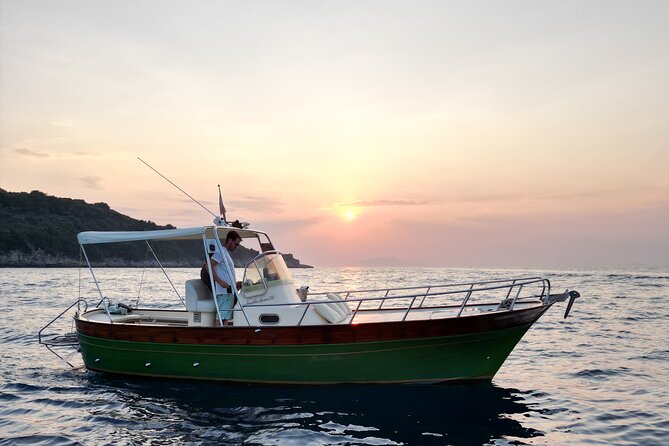 Sorrento Sunset Experience With Prosecco, Limoncello and Snacks - Key Points