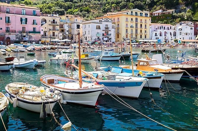 Sorrento Walking Tour & Limoncello Tasting - Uncover the History of Piazza Tasso
