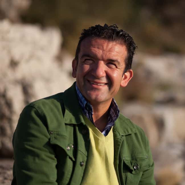 SORRENTO: with NINO to PATH OF THE GODS LocalGuide&transport - Scenic Journey to the Amalfi Coast via Bus