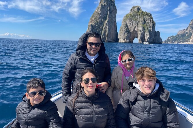 Sorrentomaxiboat tours to Capri - Swimming and Snorkeling in Caprese Waters