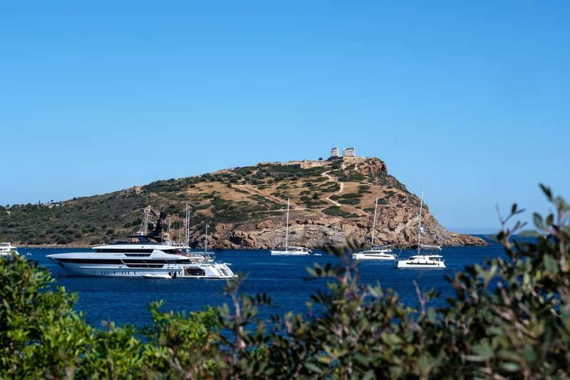 Sounion Private Tour: Just Your Group & Pro Photos - Visiting the Iconic Temple of Poseidon at Cape Sounion