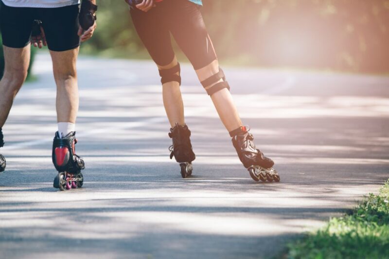South Beach Rollerblade Rental - Scenic Routes Along Oceanfront Paths and Parks