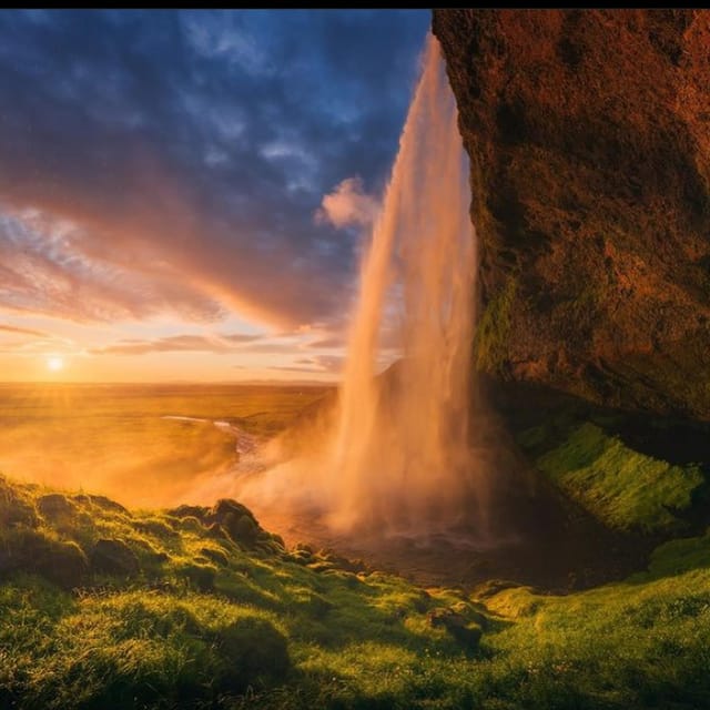 South Coast Private Luxury Tour - Marvel at Skógafoss and Climb to the Top for Views