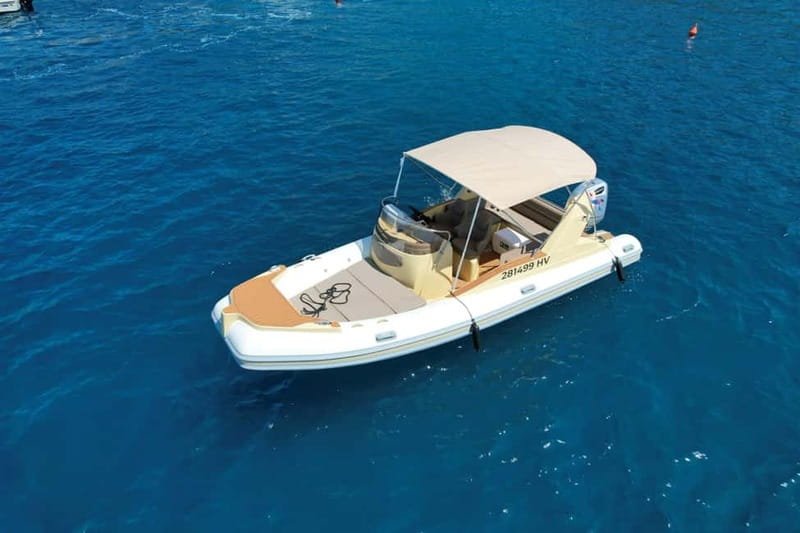 South Hvar Tour | Red Rocks | Pakleni Islands | TOP RATED! - Boat Features and Onboard Comfort
