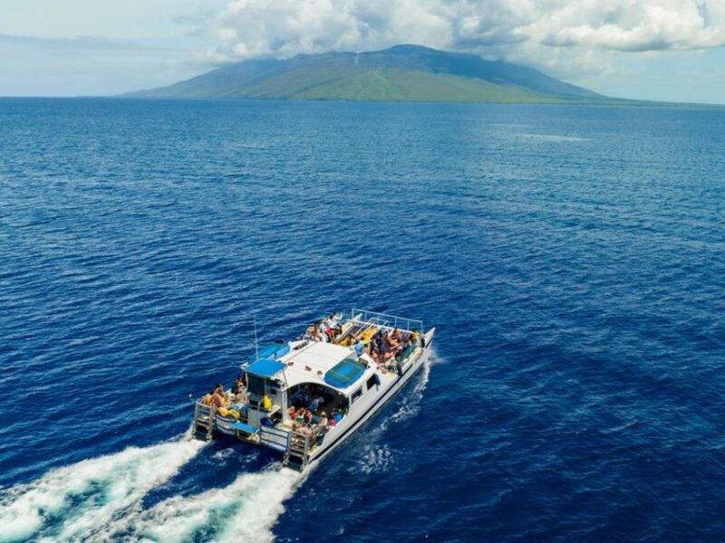 South Maui: Molokini & Turtle Town Snorkeling Tour with Meal - Additional Enhancements: Photos, T-Shirts, and More