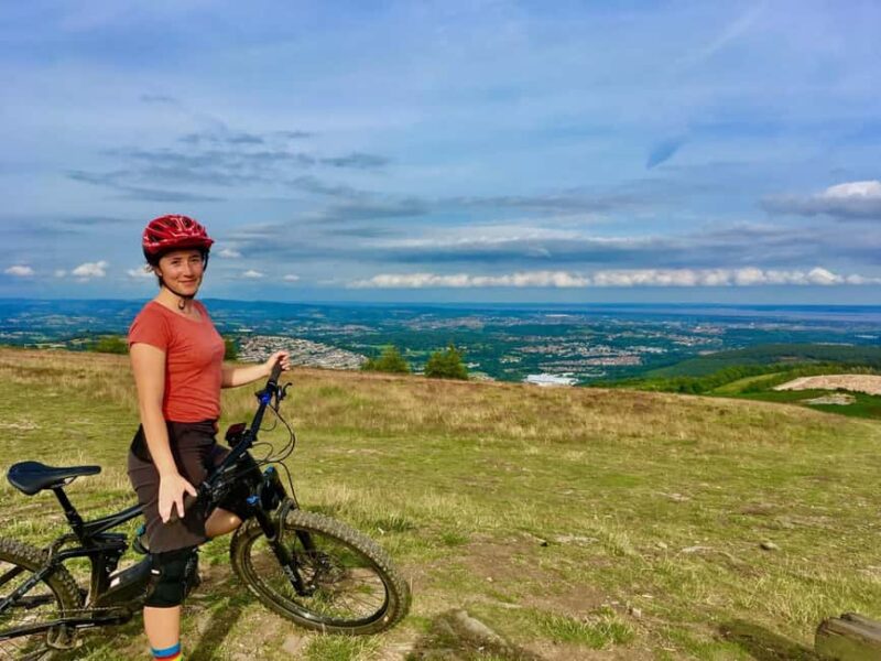 South Wales: Cwmcarn Scenic Drive E-Bike Tour - Ride High-Quality Bosch E-Bikes on Forest Trails and Backroads