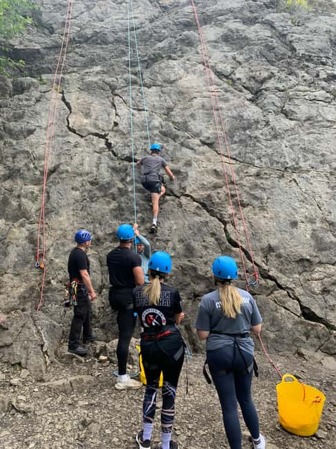 South Wales: Outdoor Rock Climbing Taster Session - Key Points