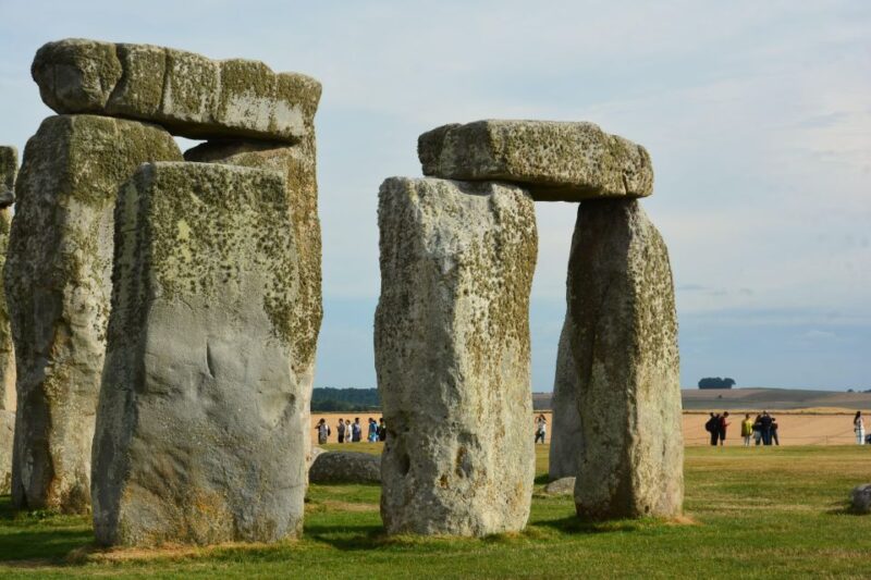 Southampton: Cruise Transfer to London via Stonehenge - Key Points