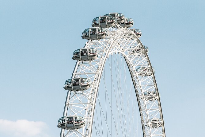 Southampton Port to London via Stonehenge Private Transportation - Vehicle Comfort and Amenities: Traveling in Style