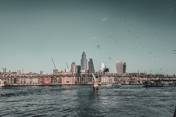 Southbank Immersive Self-Guided Audio Walking Tour - Learning the Dark Past of Blackfriars Bridge