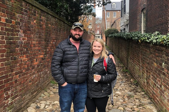 Southern Comfort - Old Town Alexandria Food & History Tour - Exploring Old Town Alexandrias History and Culture