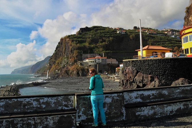 Southwest of Madeira and Calheta Paul do Mar 4x4 Full-Day Tour - Climb to Ponta do Pargo and Its Lighthouse
