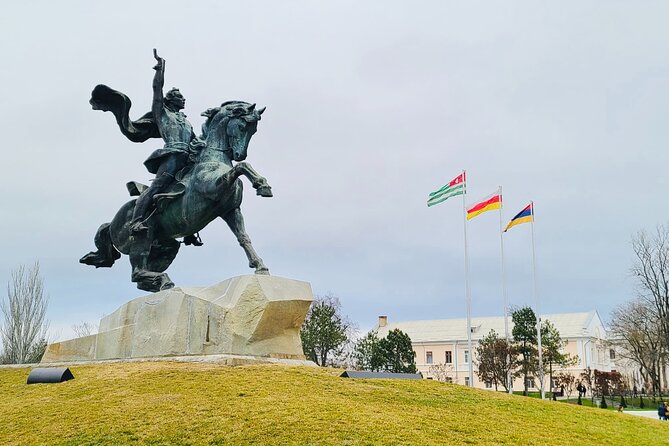 Soviet Heritage of Transnistria and Castle Mimi Winery - A Unique 8-Hour Journey Through Soviet Heritage and Moldova’s Finest Wines