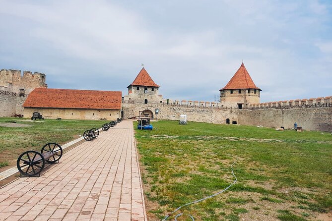 Soviet Heritage of Transnistria and Castle Mimi Winery - Key Points
