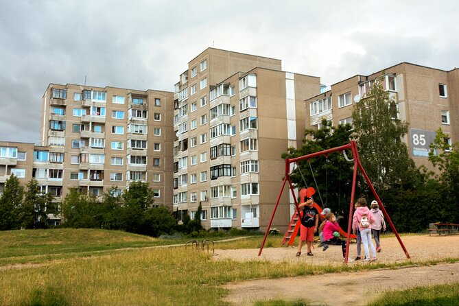 Soviet Times in Vilnius - Private Walking Tour with Lunch - Key Points