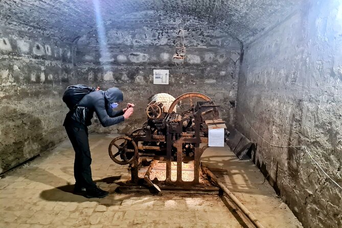 Soviet Tour - Hidden Tbilisi - The Comfort of Air-Conditioned Transport