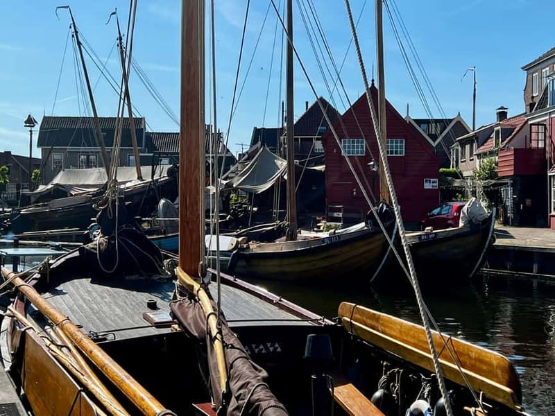 Spakenburg: Guided Walking Tour of the Historic Center - Cost and Booking Flexibility