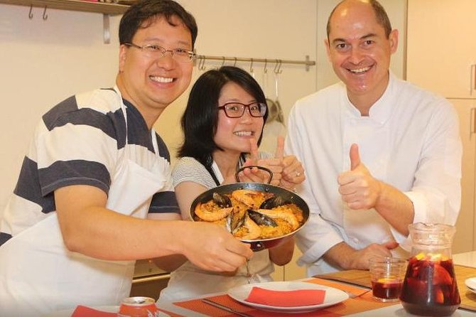 Spanish Cooking Class Paella Tapas and Sangria in Madrid - Key Points