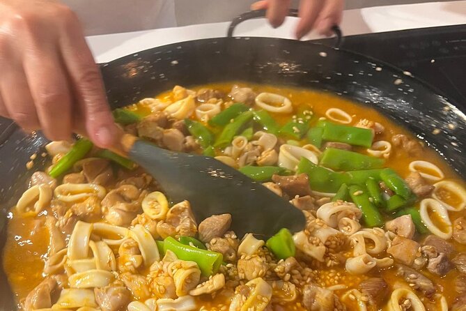 Spanish Cooking Class Palma meals+drinks 7 dishes Full meals - The Menu: 7 Dishes of Spanish and Mallorcan Cuisine