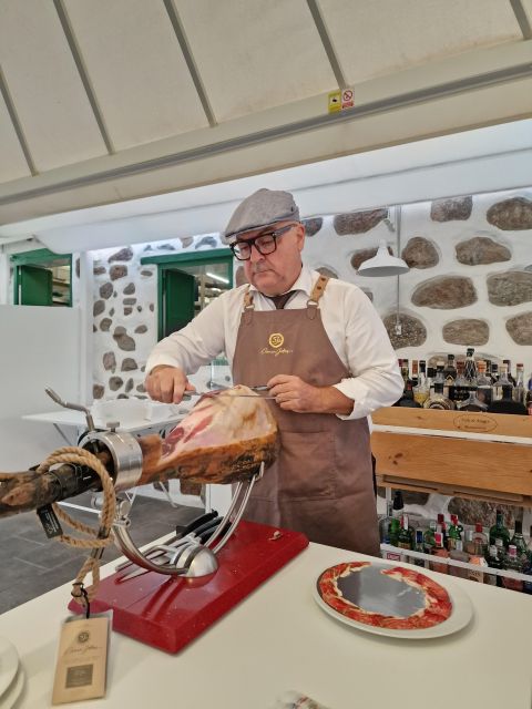 Spanish Cured Meats & Wine Tasting Tour in Mogan - Sampling Premium Olive Oil and Homemade Bread