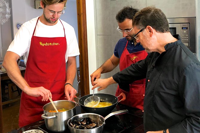 Spanish Food Lessons: Paella and More - Key Points