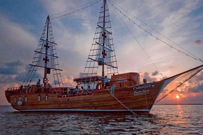 Spanish Galleon in Cancún - Romantic Lobster Dinner Cruise & Live Saxophone - The View of Cancuns Lagoon and Sunset