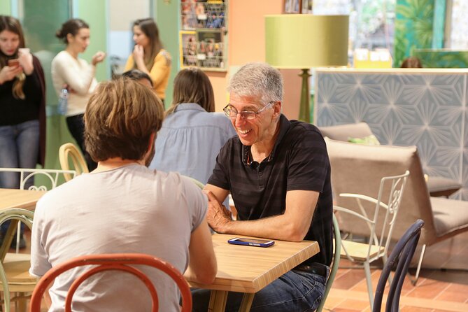 Spanish Group Course in Barcelona Spain 20 Lessons - Course Materials and Additional Costs