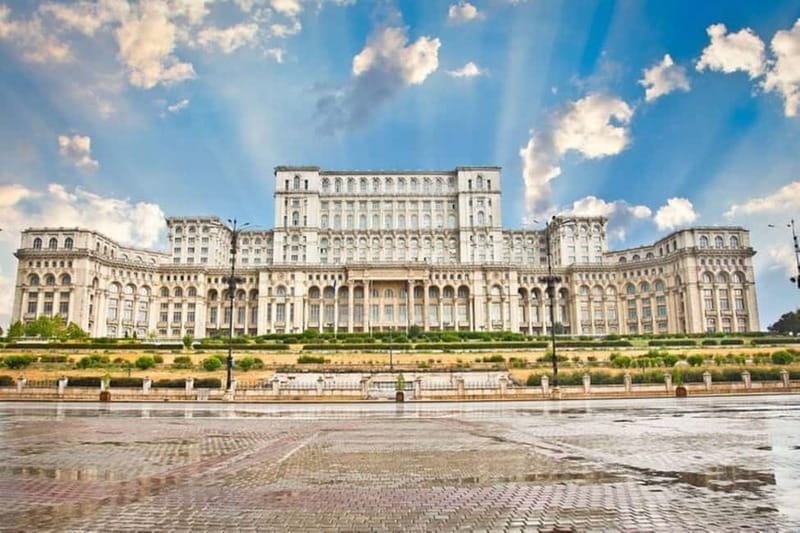 Spanish guided tour at the Palace of Parliament in Bucharest - Frequently Asked Questions