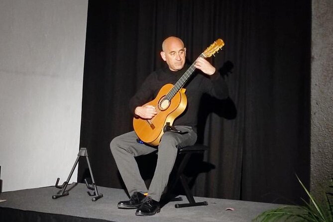 Spanish Guitar Concerts in Ronda - Paco Seco: A Masterful and Charismatic Guitarist