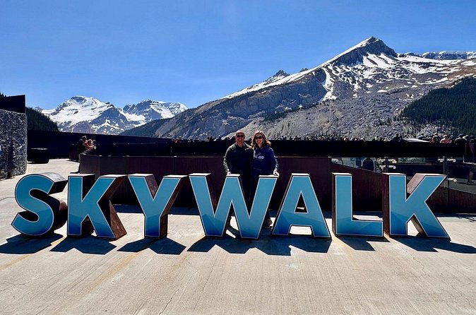 Spanish Private Tour to Columbia Icefields from Calgary - The Experience Provider: Mango Tours Canada