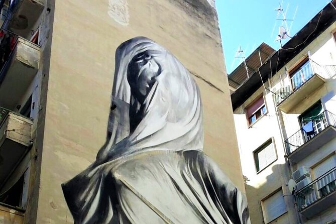 Spanish Quarter of Neaples StreetArt & Traditions, with coffee and babà - Key Points