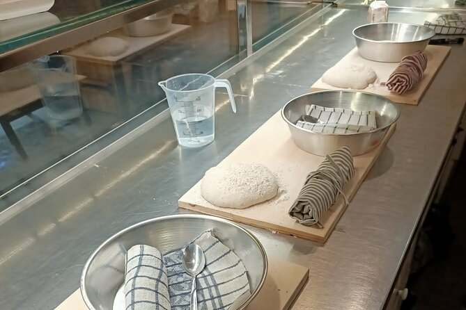 Spanish Steps Rome Pizza Making Class with Wine and Limoncello - Group Size and Practical Details for a Personal Experience