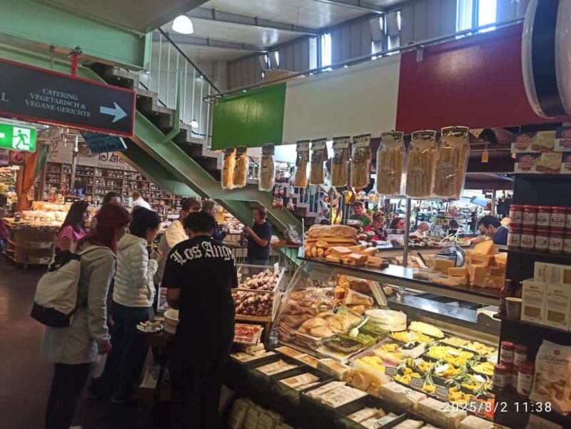 Spanish walking tour in Frankfurt with a local guide - Discovering Goethe’s Birthplace and Cultural Roots