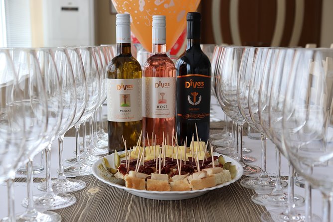 Special History And Wine Tour including Wine Tasting - Key Points