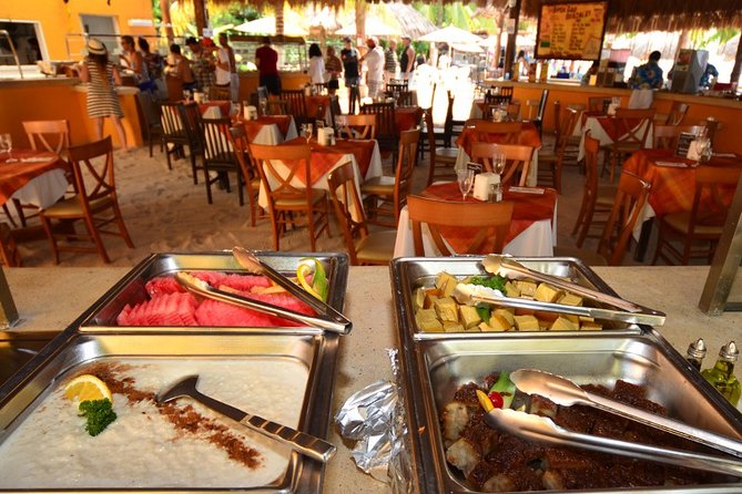 Special offer COMBO 2x1 (Tour to Isla Mujeres and Chichén Itzá ) for 1 price! - Visiting the Colonial Town of Valladolid