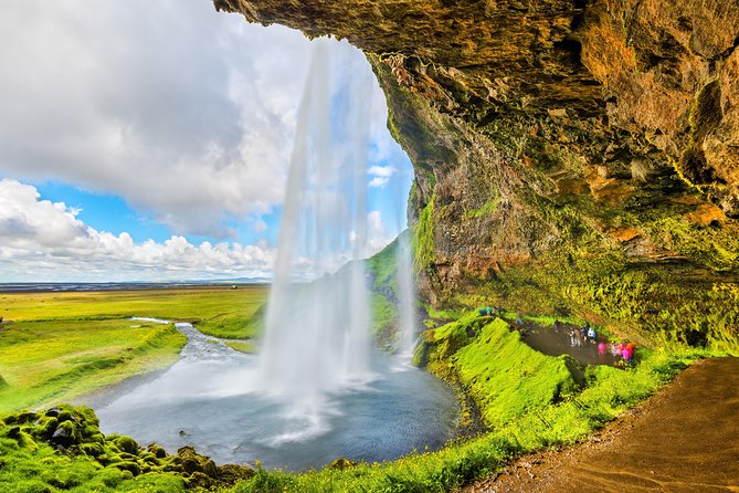 Spectacular South Coast Iceland Private Tour from Reykjavik - How the Tour Starts with Reykjavik Hotel Pickup