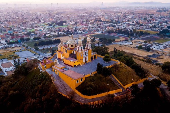 Spectacular tour of Cholula and Puebla from Mexico City - Talavera Workshops and Local Artisanship