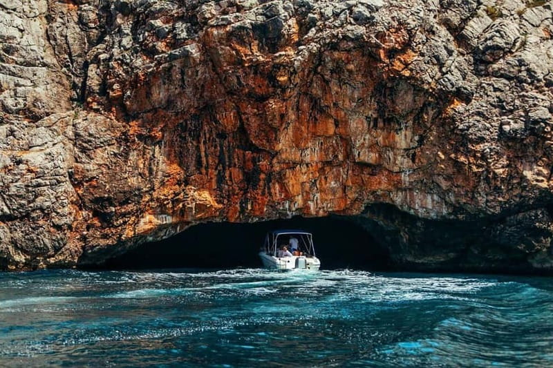 Spedboat tour Tivat - Blue Cave,island Our Lady of the Rocks - Discover the Highlights of the Tivat Blue Cave and Our Lady of the Rocks Speedboat Tour