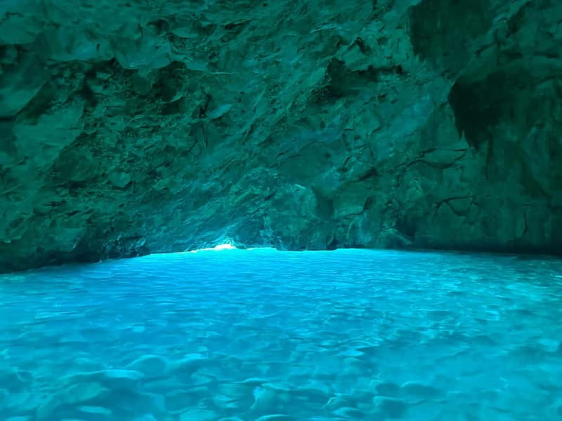 Speed Boat Tour to National Park and Grama Bay - Discover the Excitement of the Speed Boat Tour to Grama Bay and Marine Park