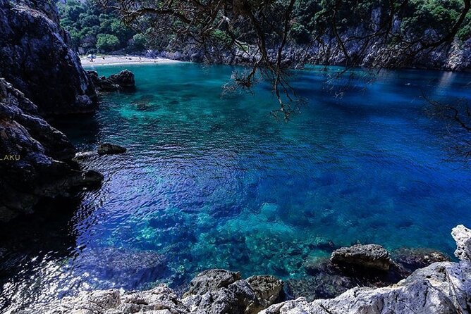 Speed Boat Tour to Secret Beaches - Sazan Island and Its Unique Landscape