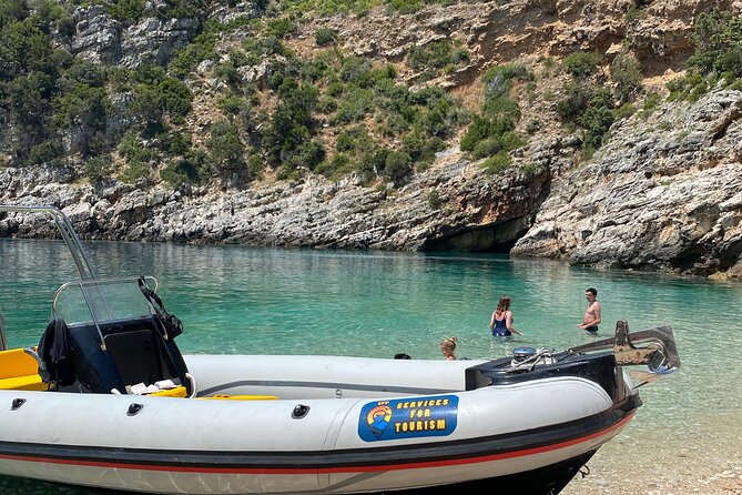 Speed Boat Tour to Secret Beaches - The Thrill of the Speedboat Ride and Safety Features