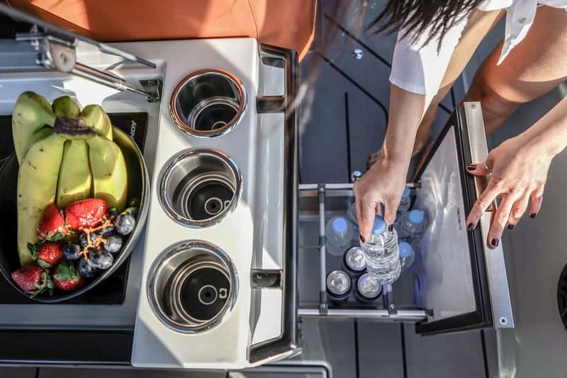 Speedboat Half Day Private with Snorkel, Snacks & Open Bar - Logistics and Group Size